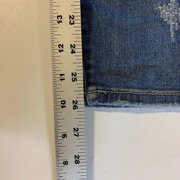 Judy Blue Women's Shredding Up My Life JB8273MD Relaxed Distressed JEans Size 27 - Picture 13 of 13